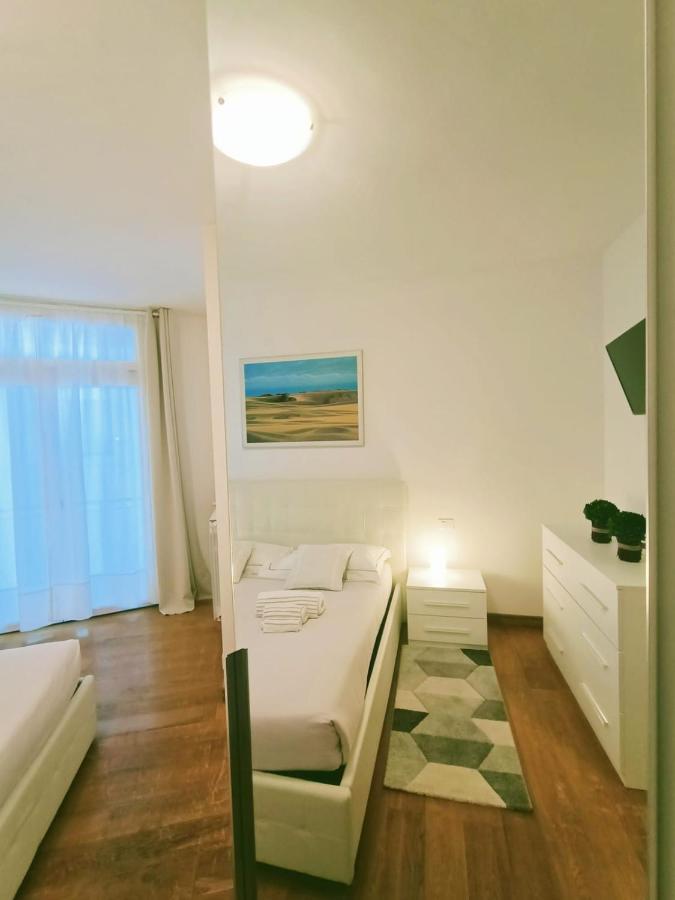 Skyline Su Apartment